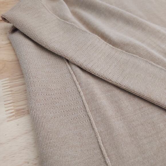 Kit and Ace Men's Crewneck Sweater - Beige - Picture 8 of 9